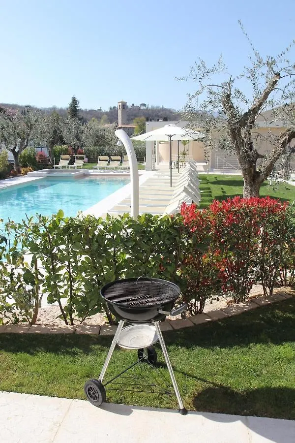 Ferienhaus Le Ville Della Romantica Manerba del Garda
