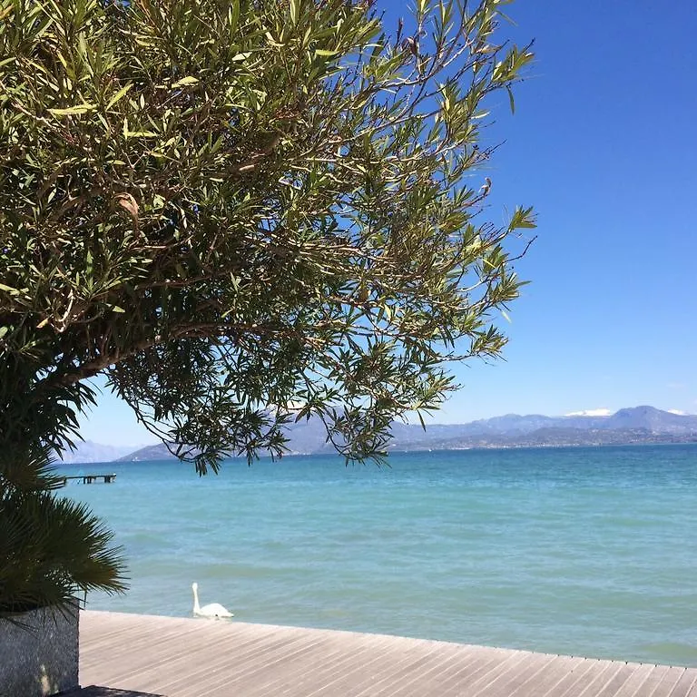 Ferienhaus Le Ville Della Romantica Manerba del Garda Italien