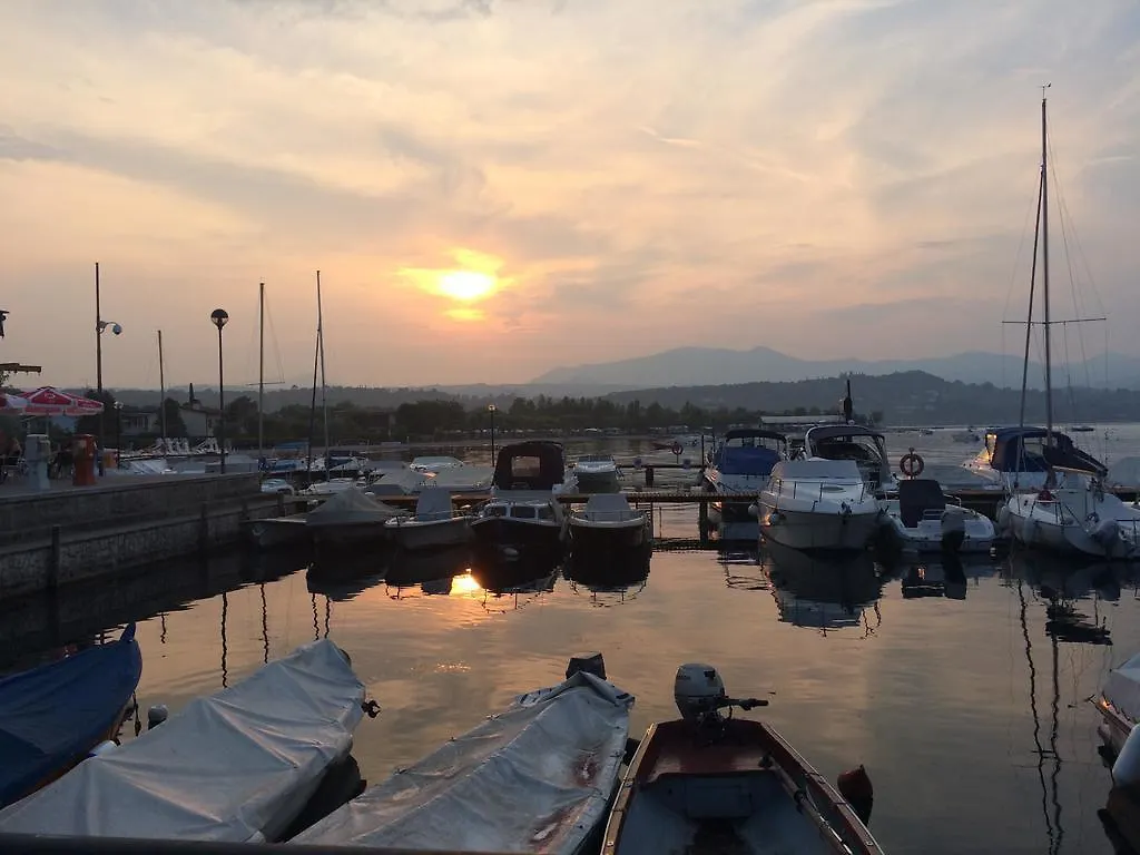 Le Ville Della Romantica Manerba del Garda