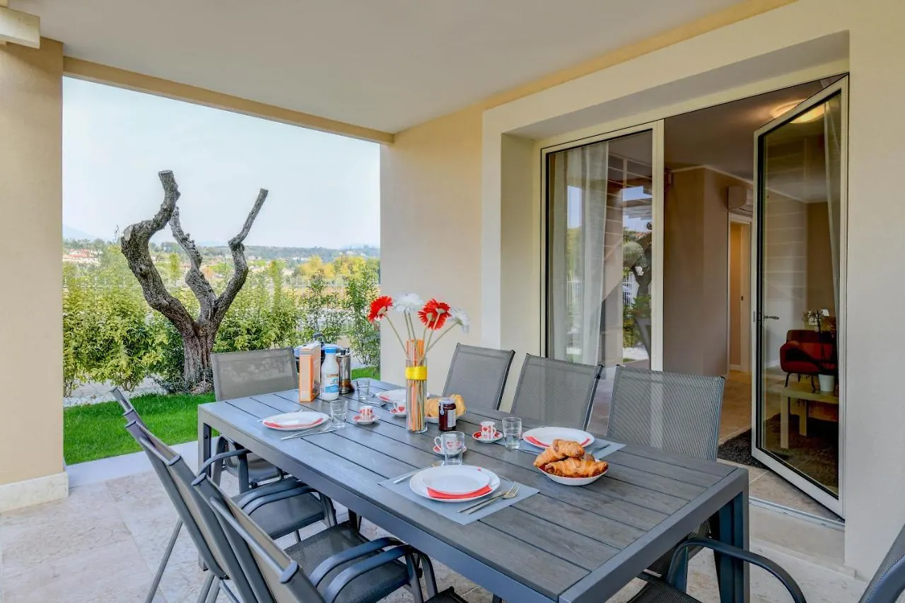 Le Ville Della Romantica Manerba del Garda Holiday home
